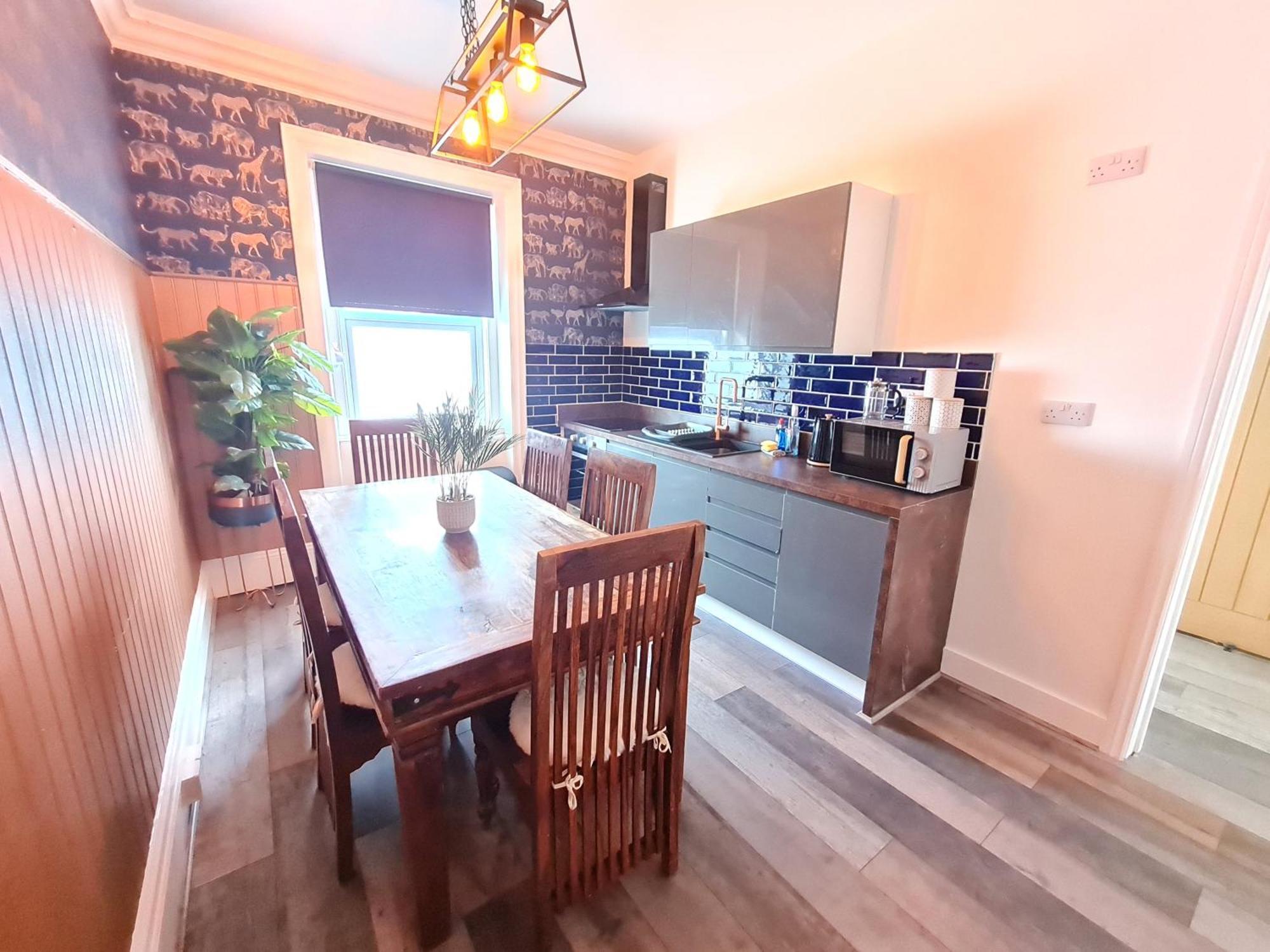 Lemur Lodge - Boutique Apartments - Short Stroll To The Beach Bournemouth Ngoại thất bức ảnh