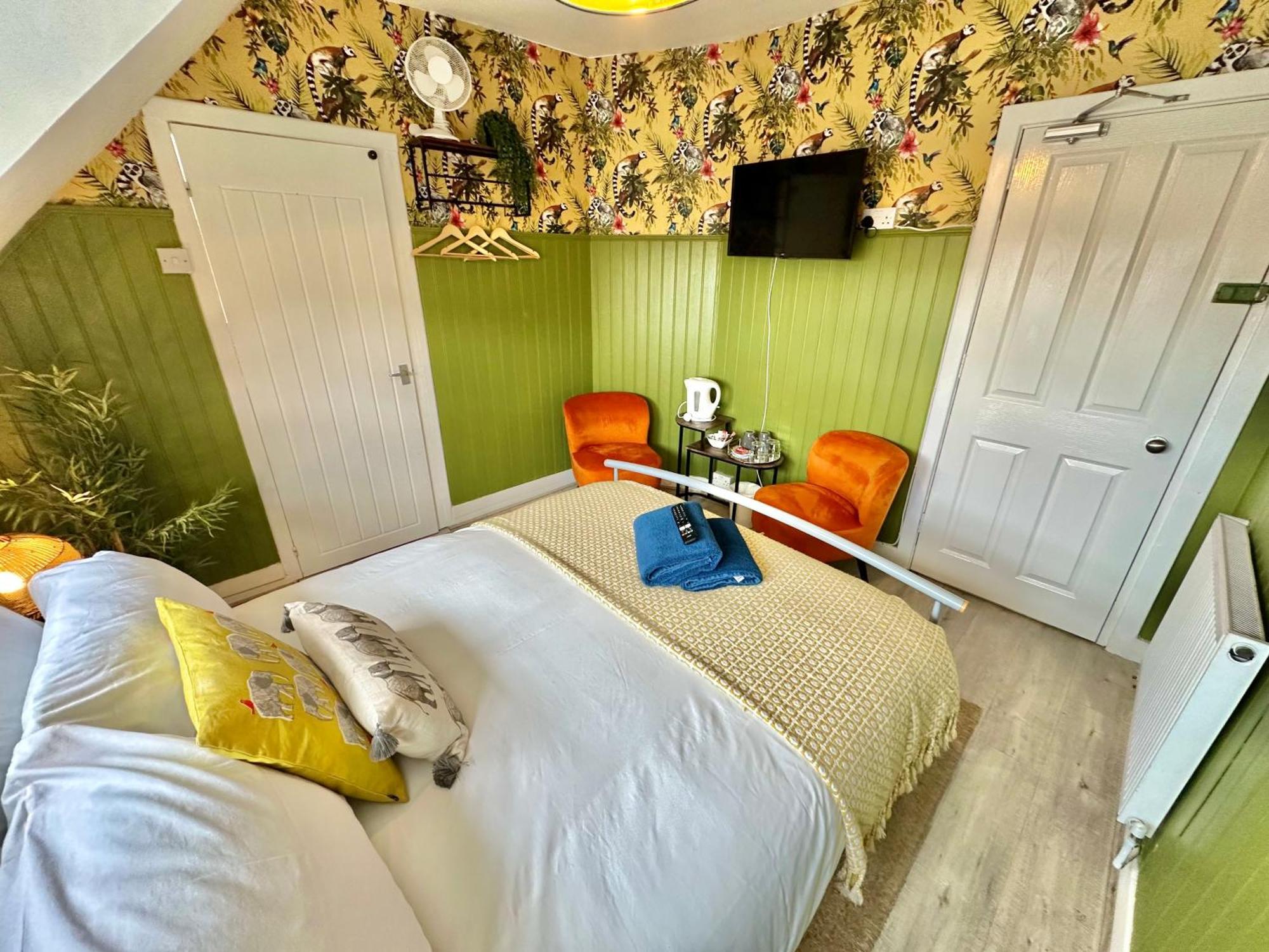 Lemur Lodge - Boutique Apartments - Short Stroll To The Beach Bournemouth Ngoại thất bức ảnh